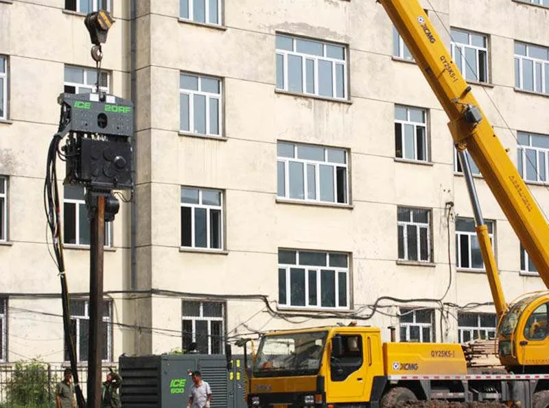 crane mounted vibratory hammer